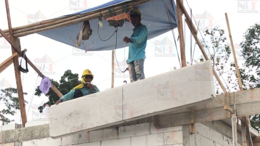 Pemasangan Panel Lantai Citicon Banyuwangi